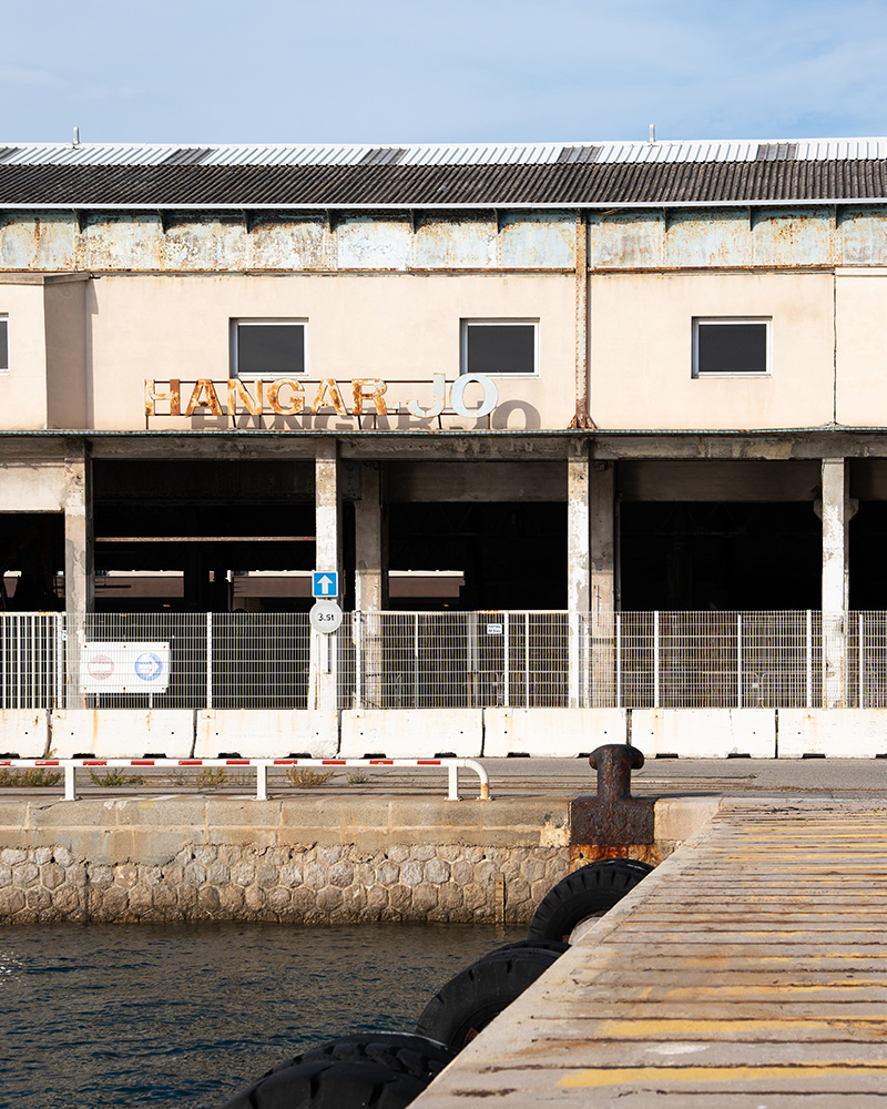 Bâtiment industriel abandonné